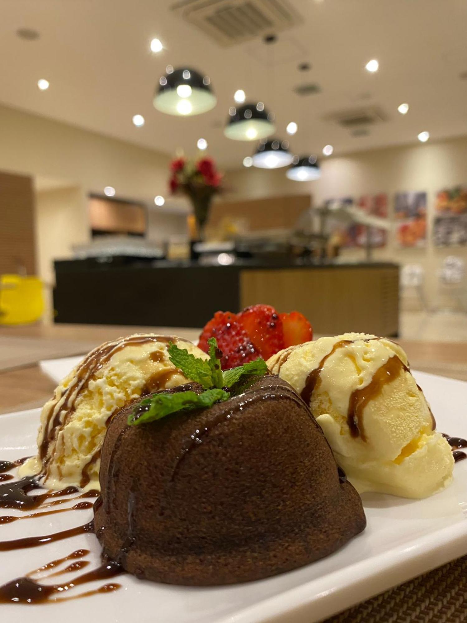 Blue Tree Towers จากัวรีอูนา ภายนอก รูปภาพ